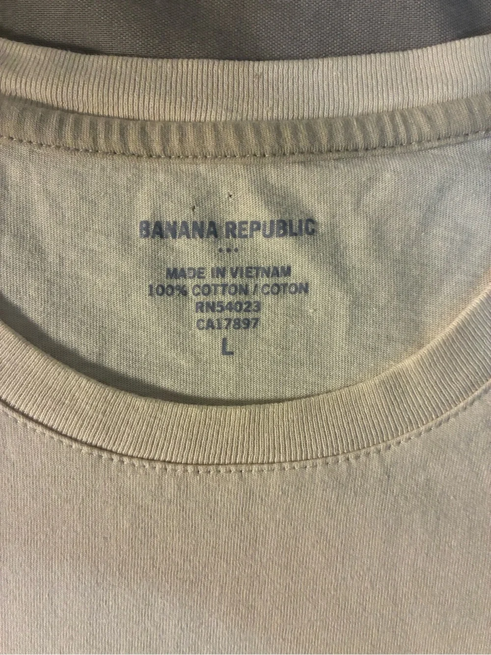 Banana Republic Off-White Graphic Crew Neck Tee